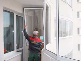 Замена стекол на балконах и лоджиях в Новосибирске